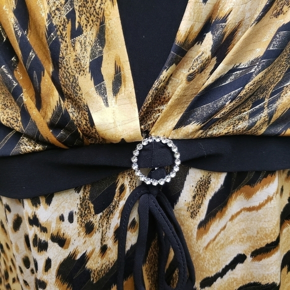 Animal Print Blouse Metallic Rhinestone Accent - Picture 9 of 12